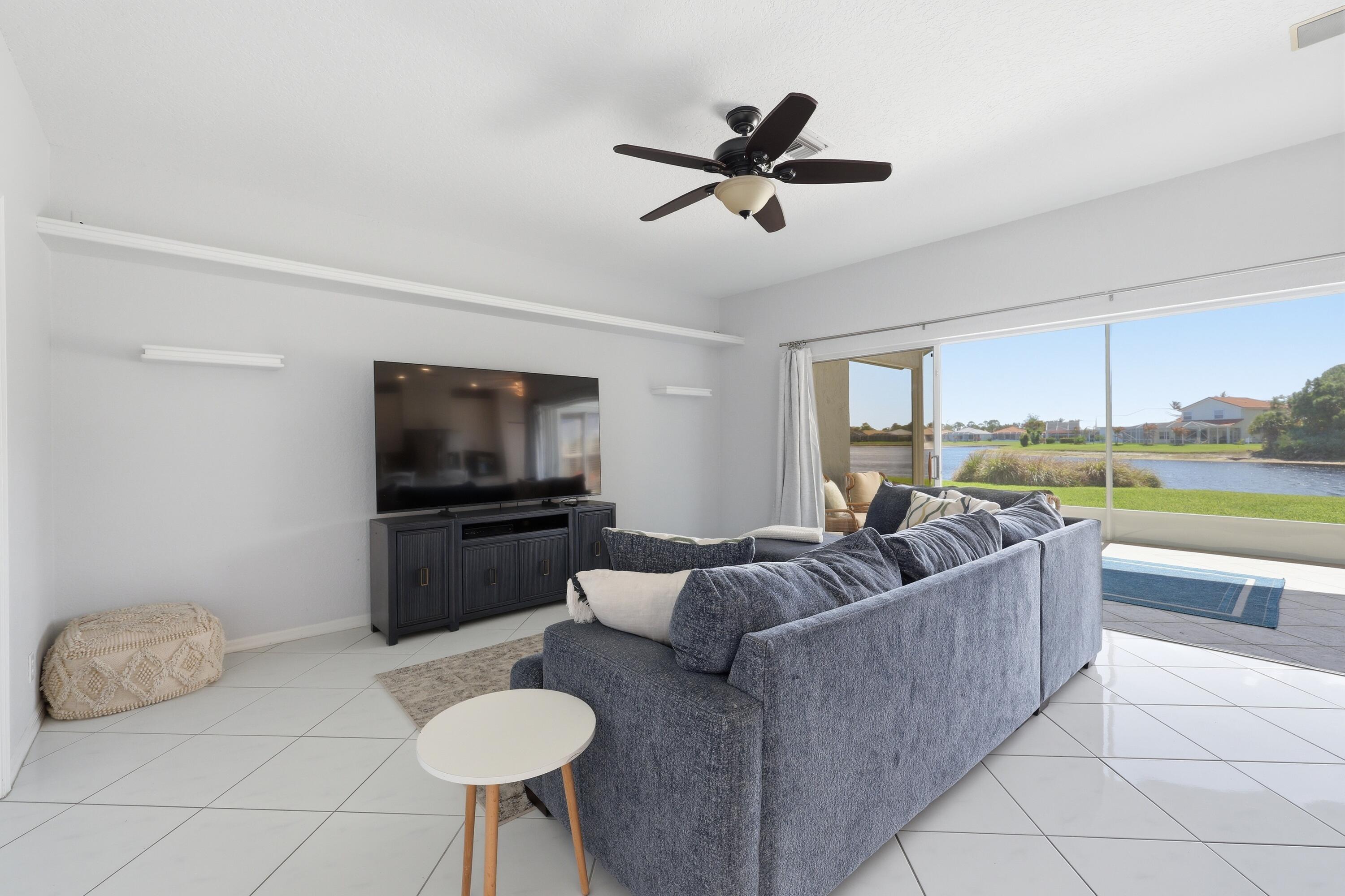 MARINER VILLAGE - Residential