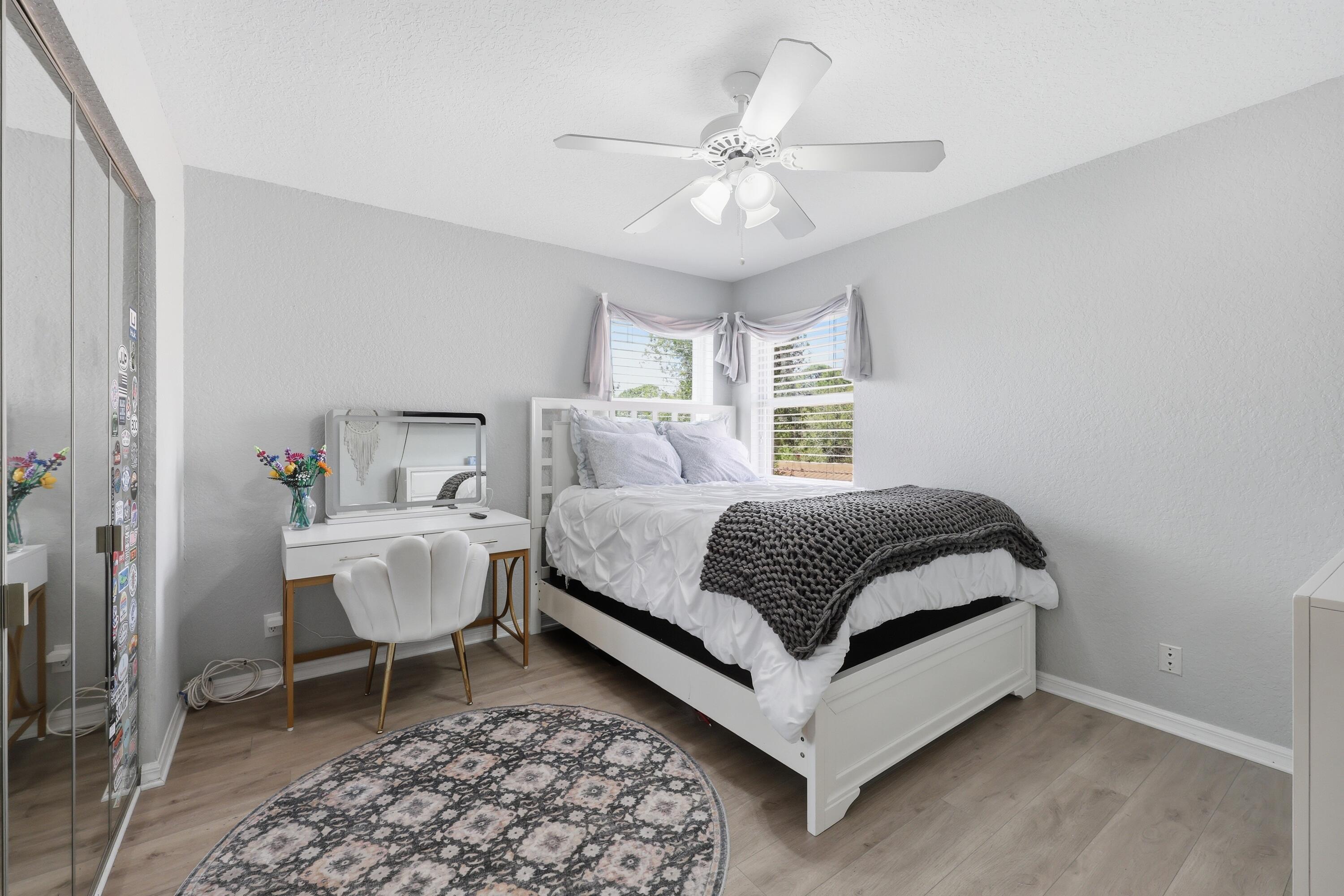 MARINER VILLAGE - Residential