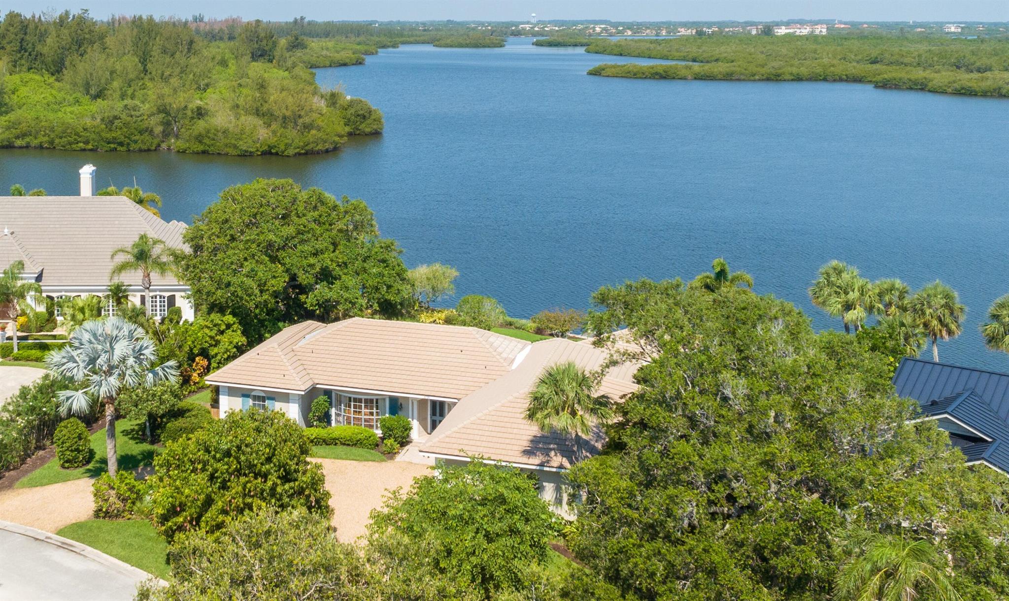 PEBBLE BAY ESTATES - Residential