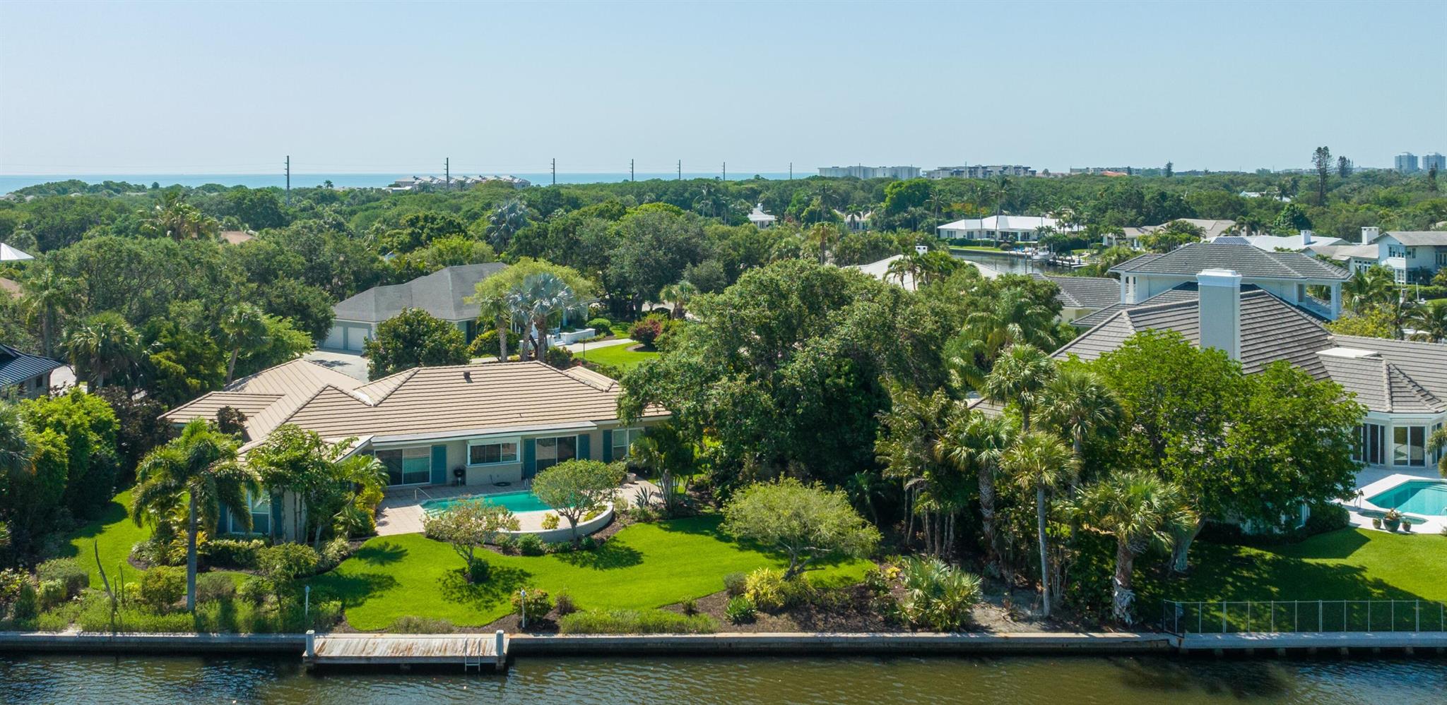 PEBBLE BAY ESTATES - Residential