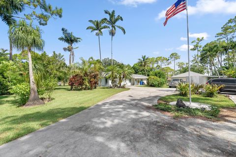 A home in Loxahatchee