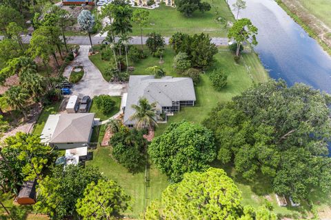 A home in Loxahatchee