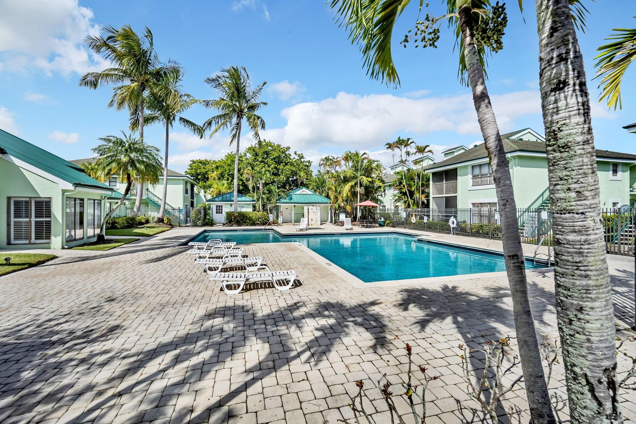PRESERVE AT AVERY LAKES - Residential Lease