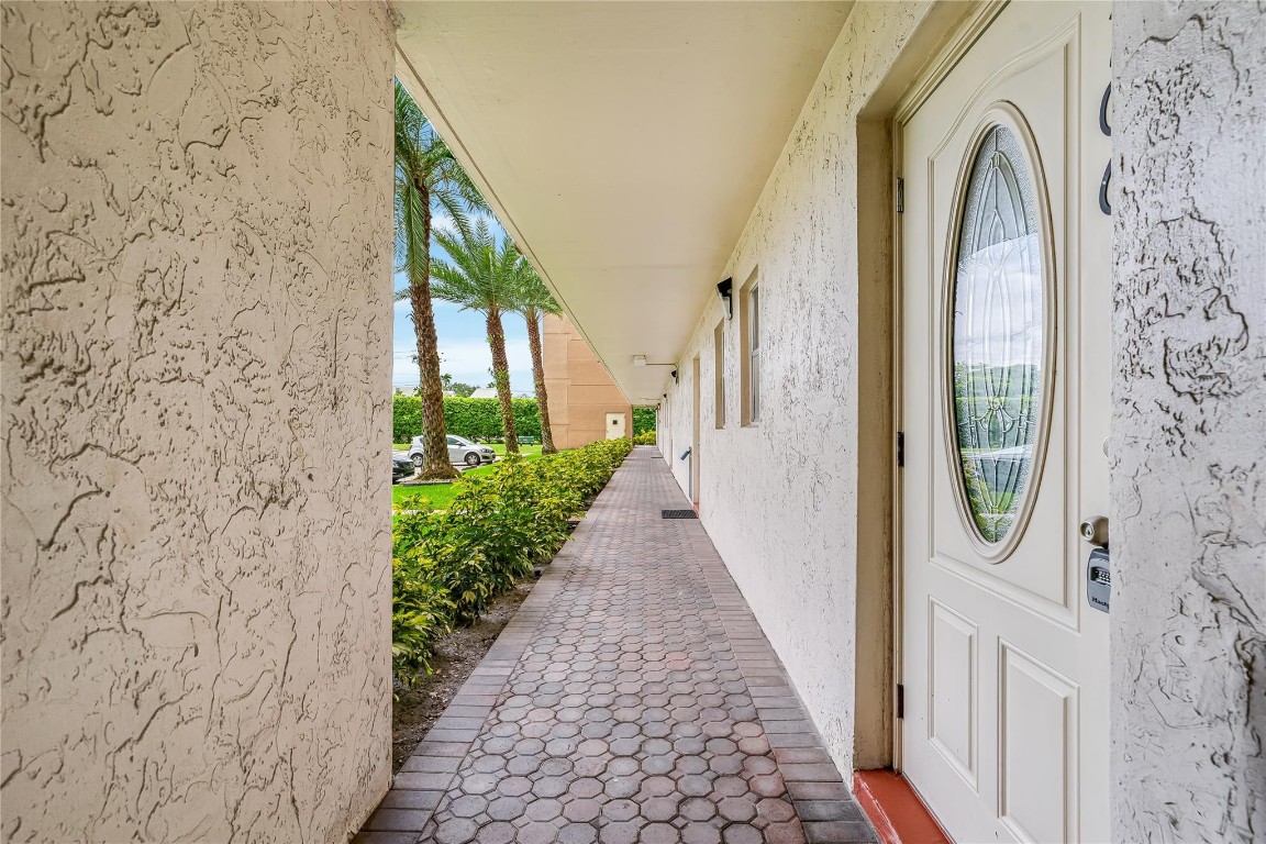 Hollybrook Golf & Tennis - Residential