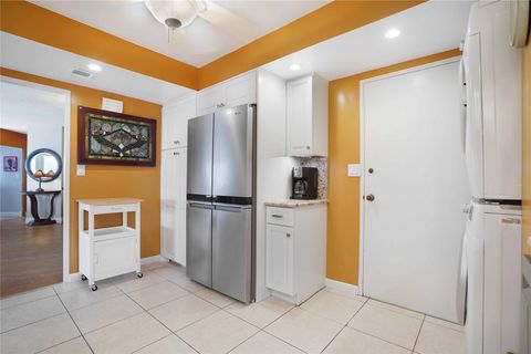 Condominium in Fort Lauderdale FL 3430 Galt Ocean Dr Dr 22.jpg