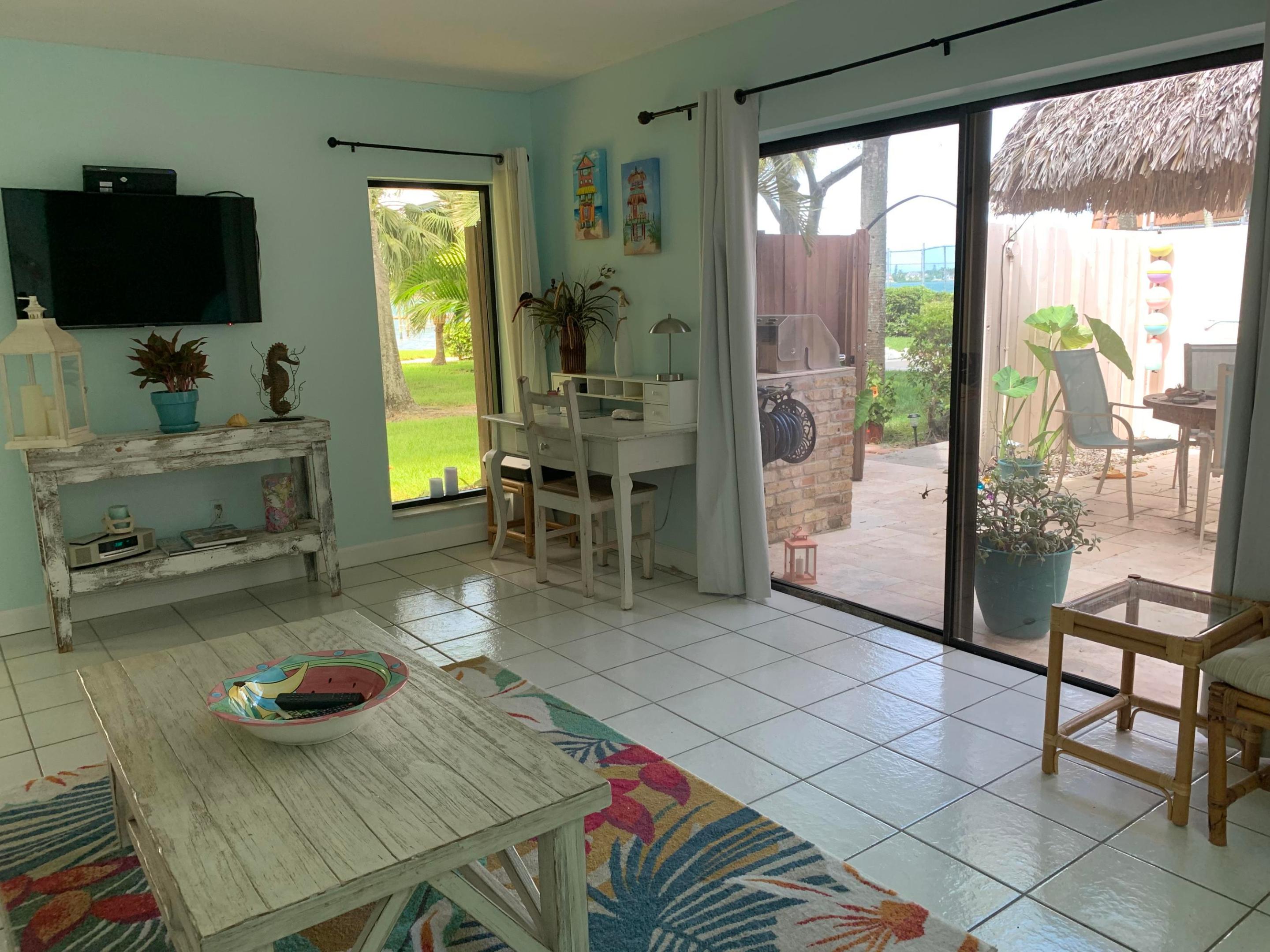 JUPITER PLANTATION FIRST ADD - Residential Lease