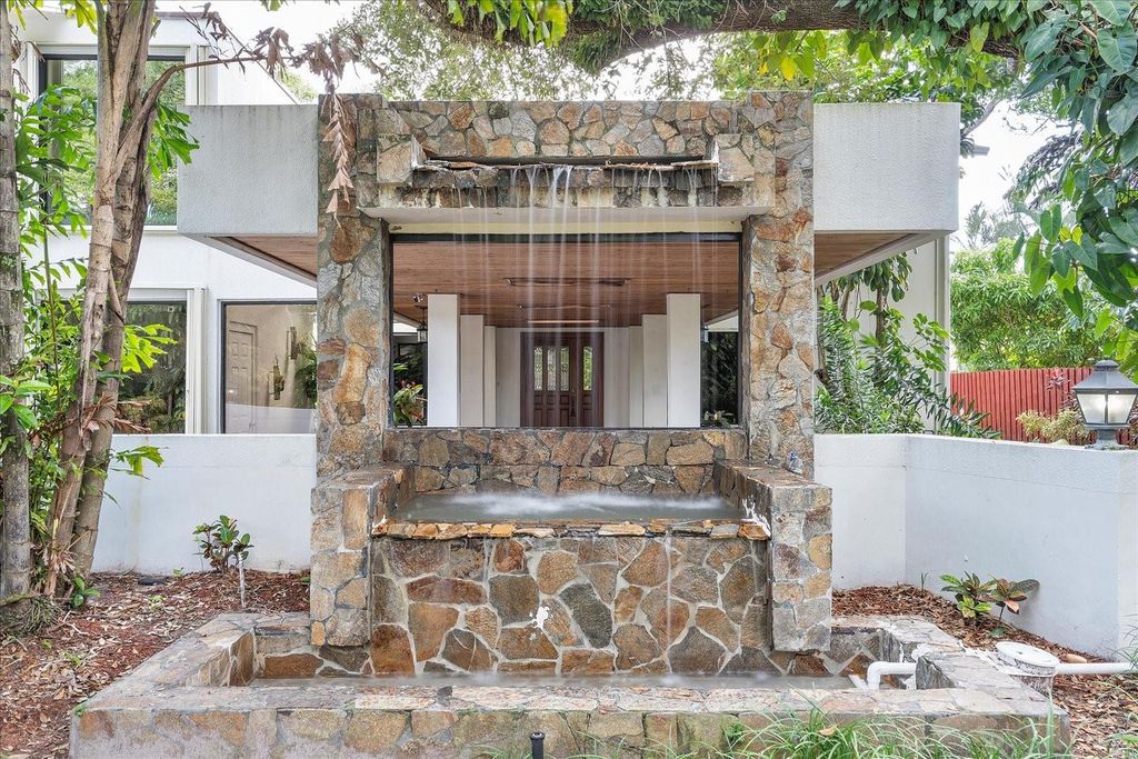 Photo of 1240 SW 14th Avenue, Fort Lauderdale, FL 33312 (MLS # F10550139)