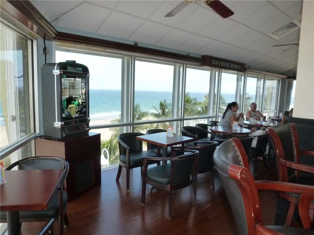 POMPANO BEACH CLUB - Residential