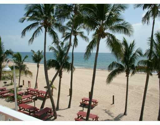 POMPANO BEACH CLUB - Residential