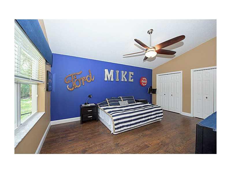 LANDINGS OF PARKLAND - Residential