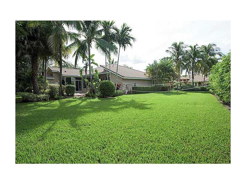 LANDINGS OF PARKLAND - Residential