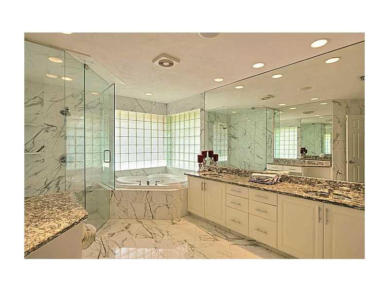 LANDINGS OF PARKLAND - Residential