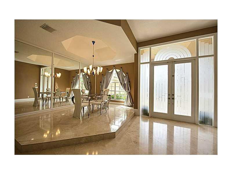 LANDINGS OF PARKLAND - Residential