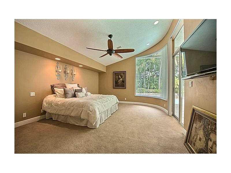 LANDINGS OF PARKLAND - Residential