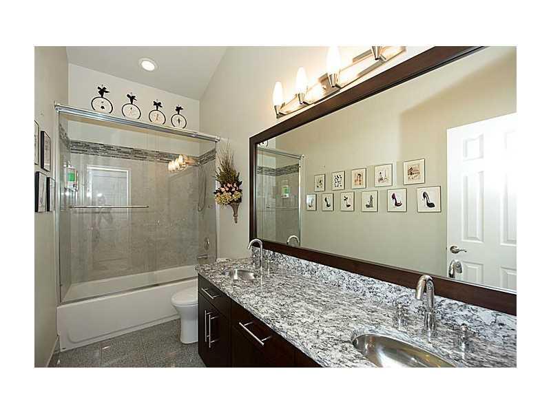 LANDINGS OF PARKLAND - Residential