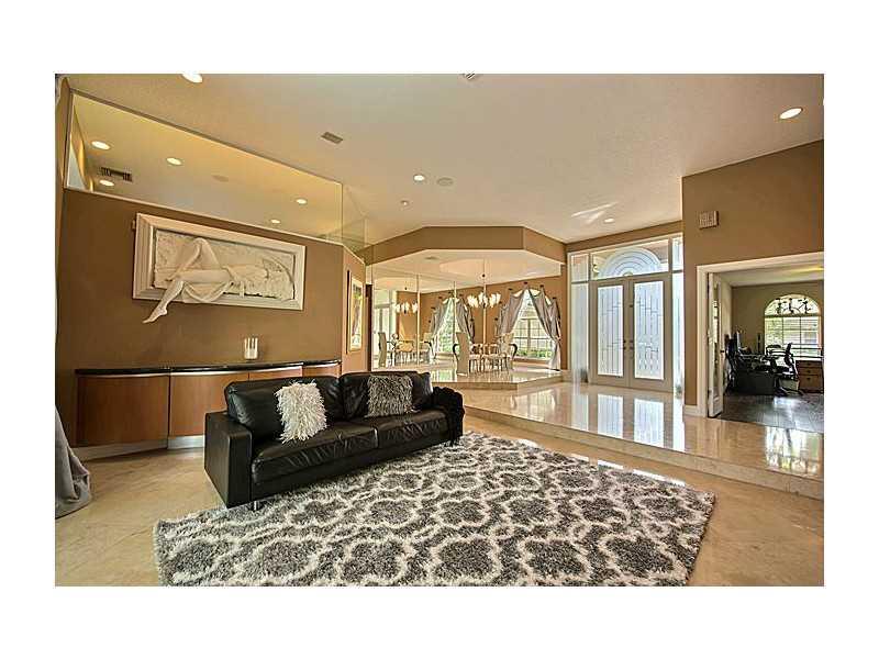 LANDINGS OF PARKLAND - Residential