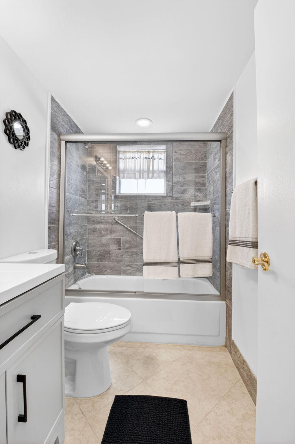 KINGS POINT FLANDERS CONDOS - Residential