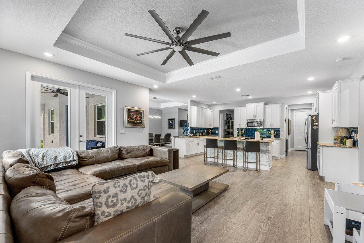 ACREAGE - Residential