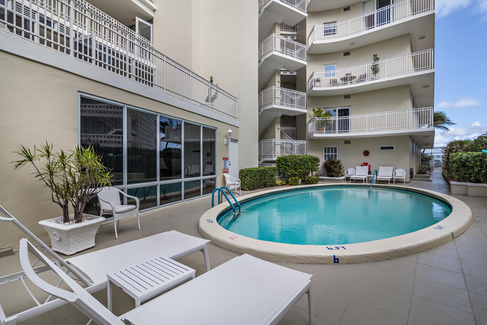 ONE ROYAL PALM WAY COND D - Residential