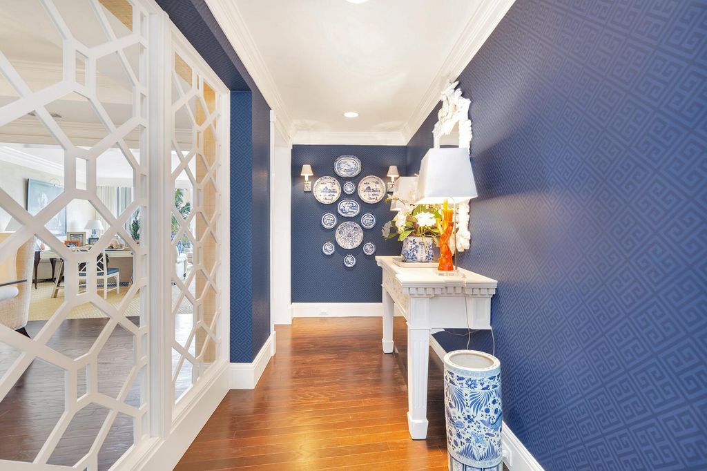 Photo of 100 Royal Palm Way #G-4, Palm Beach, FL 33480 (MLS # R11078376)