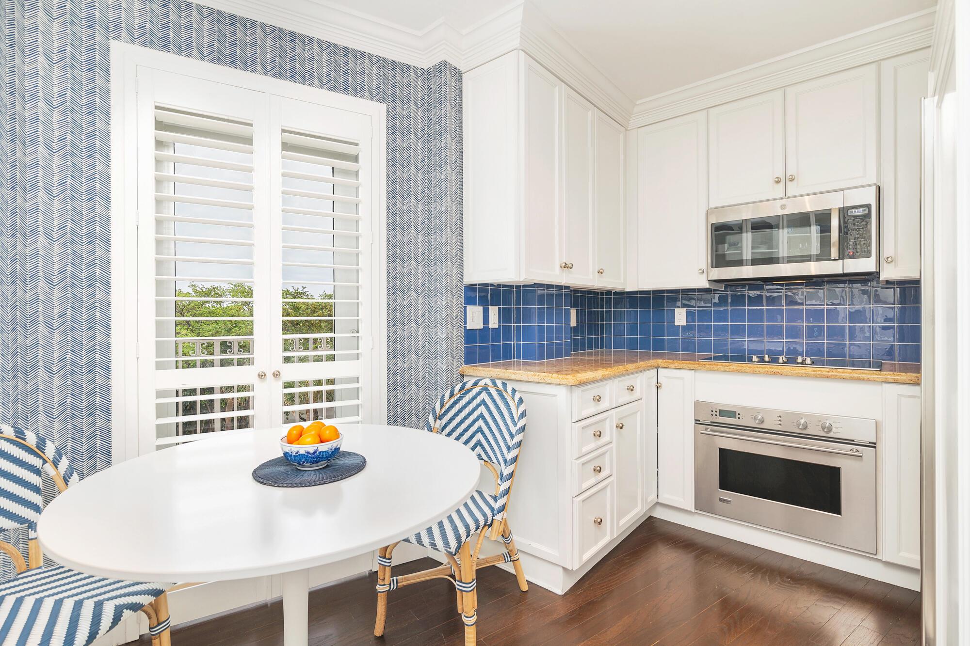 ONE ROYAL PALM WAY COND D - Residential