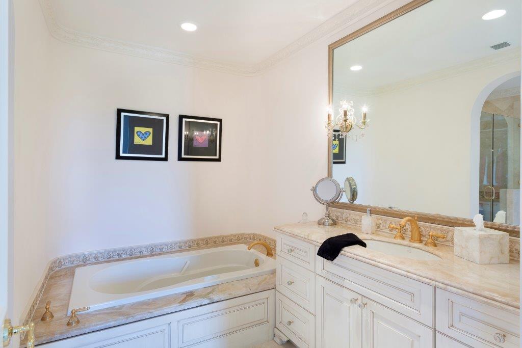 ROYAL PALM YACHT AND COUN - Residential