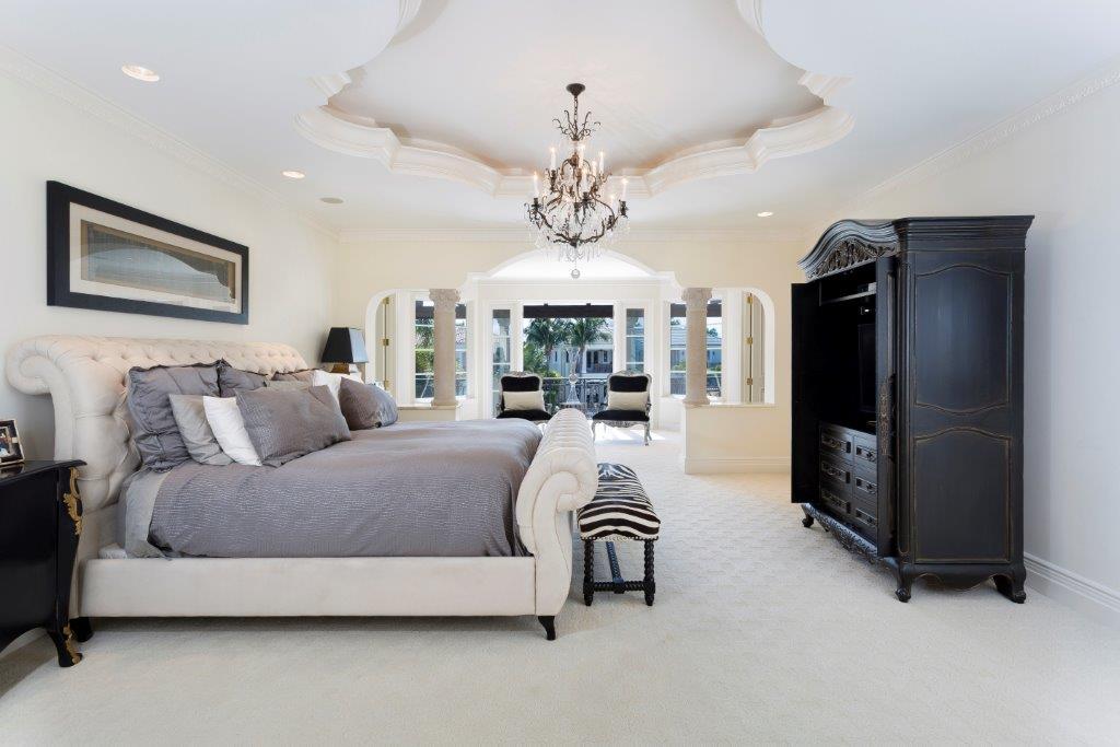 ROYAL PALM YACHT AND COUN - Residential