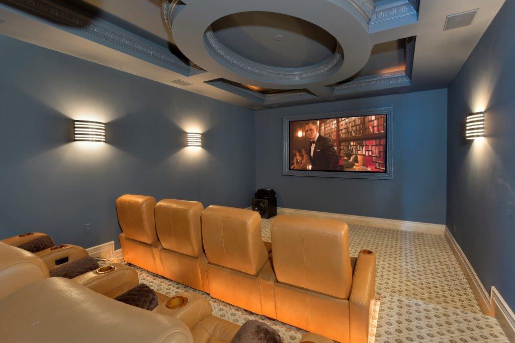 ROYAL PALM YACHT AND COUN - Residential