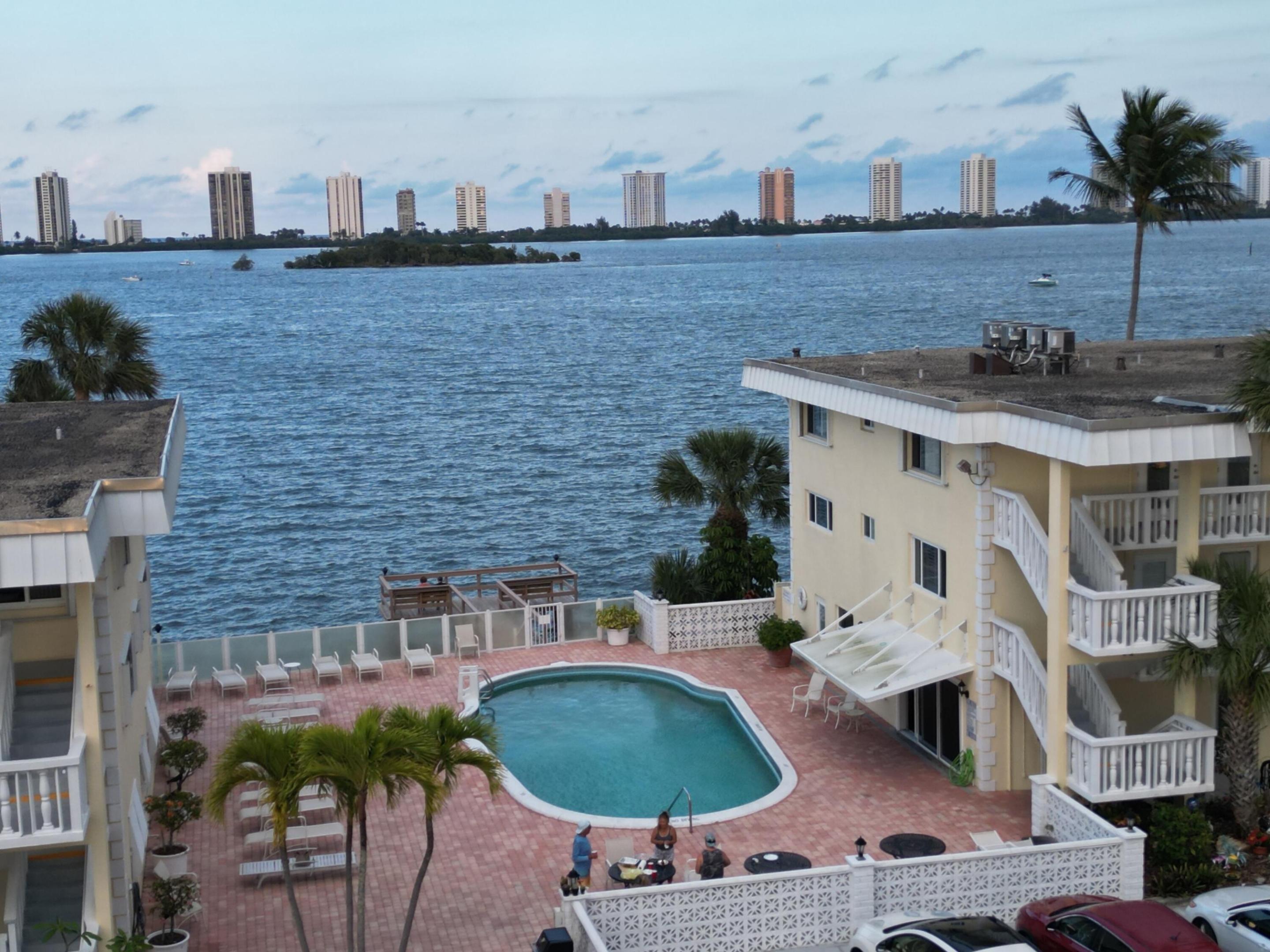 LAKE COLONY APTS ONE INC - Residential