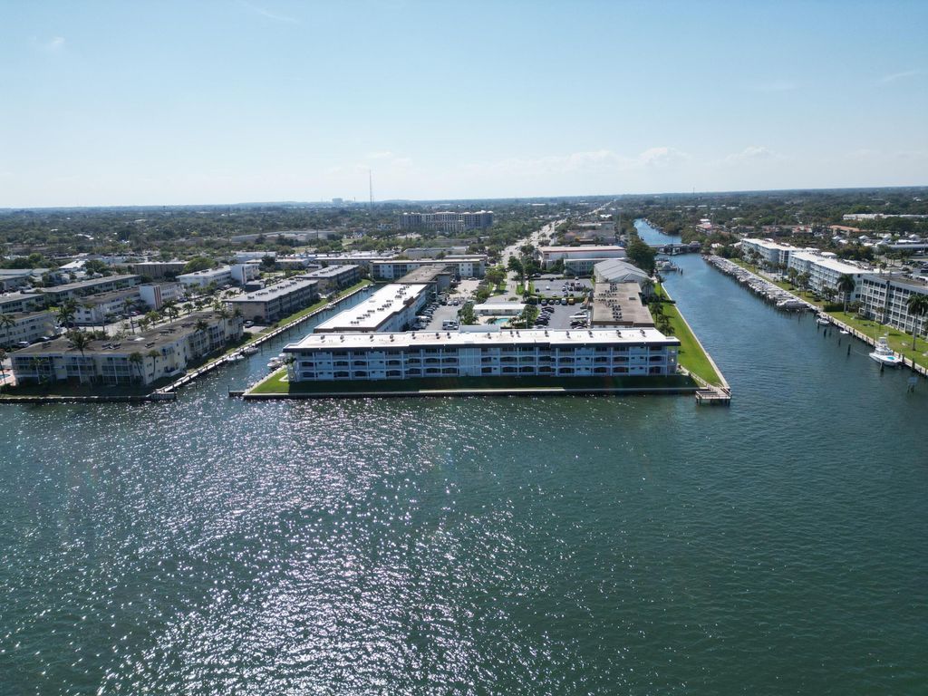 Photo of 100 Doolen Court #313, North Palm Beach, FL 33408 (MLS # B26010053)