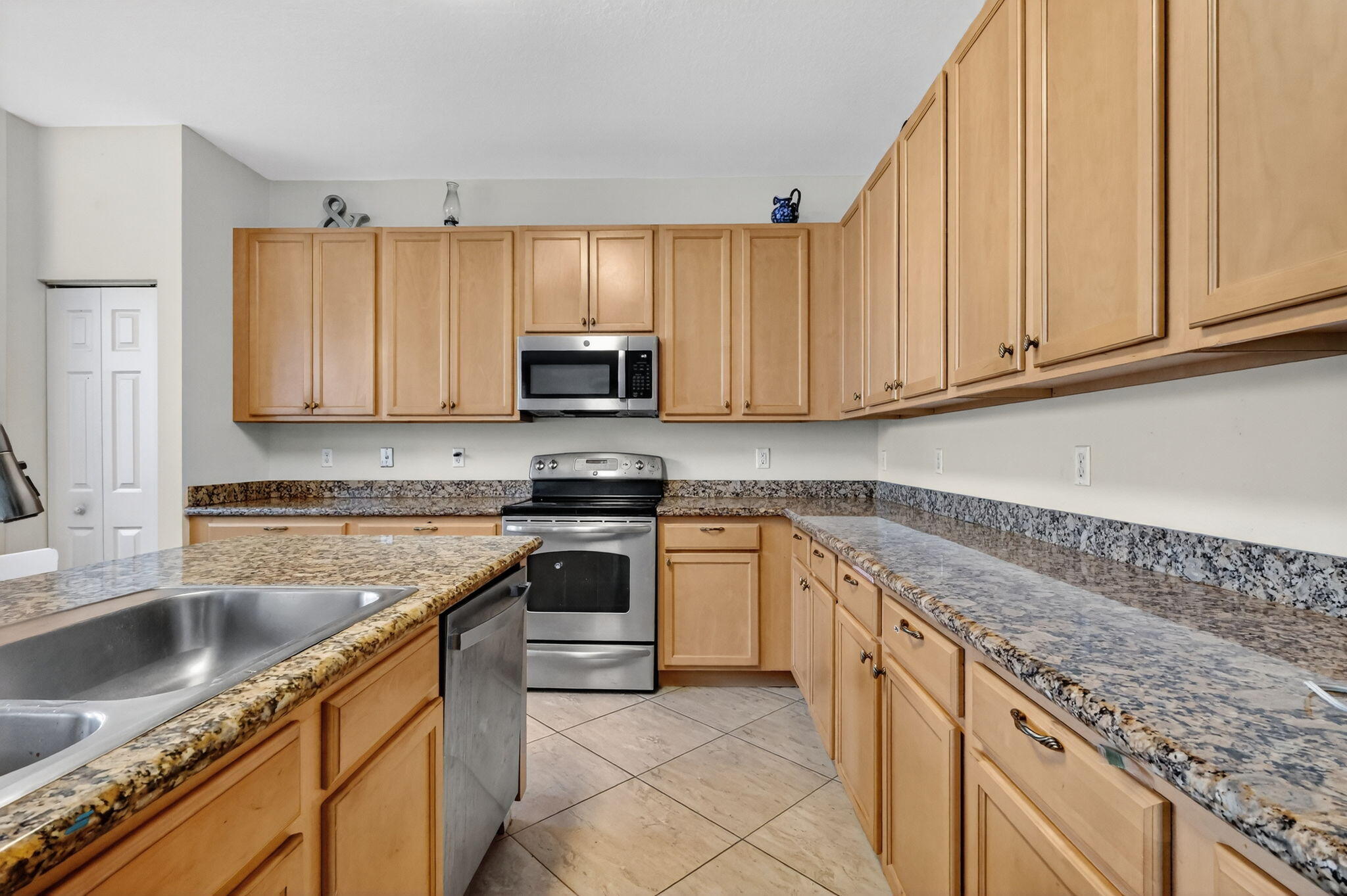 SAGEWOOD - Residential