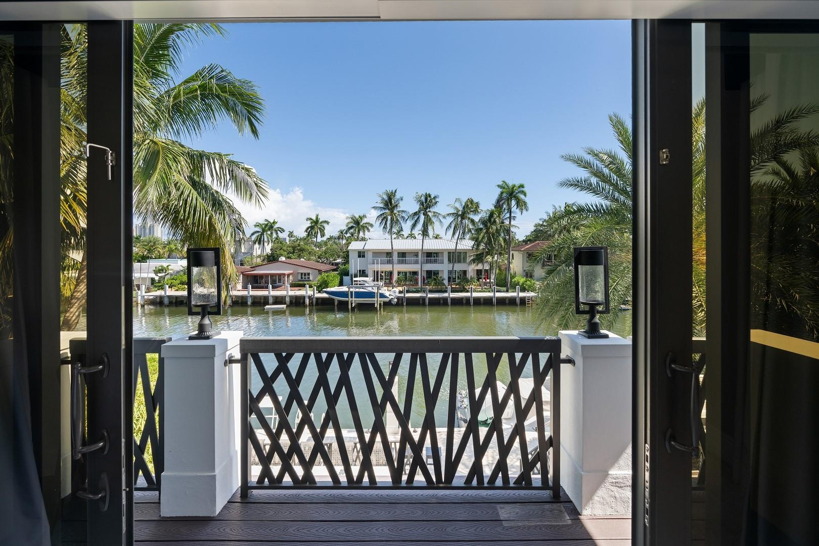 Las Olas Isles - Residential