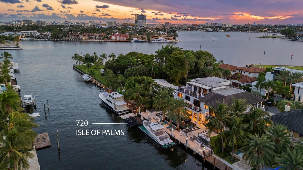 Photo of 720 Isle Of Palms Drive, Fort Lauderdale, FL 33301 (MLS # F10533712)
