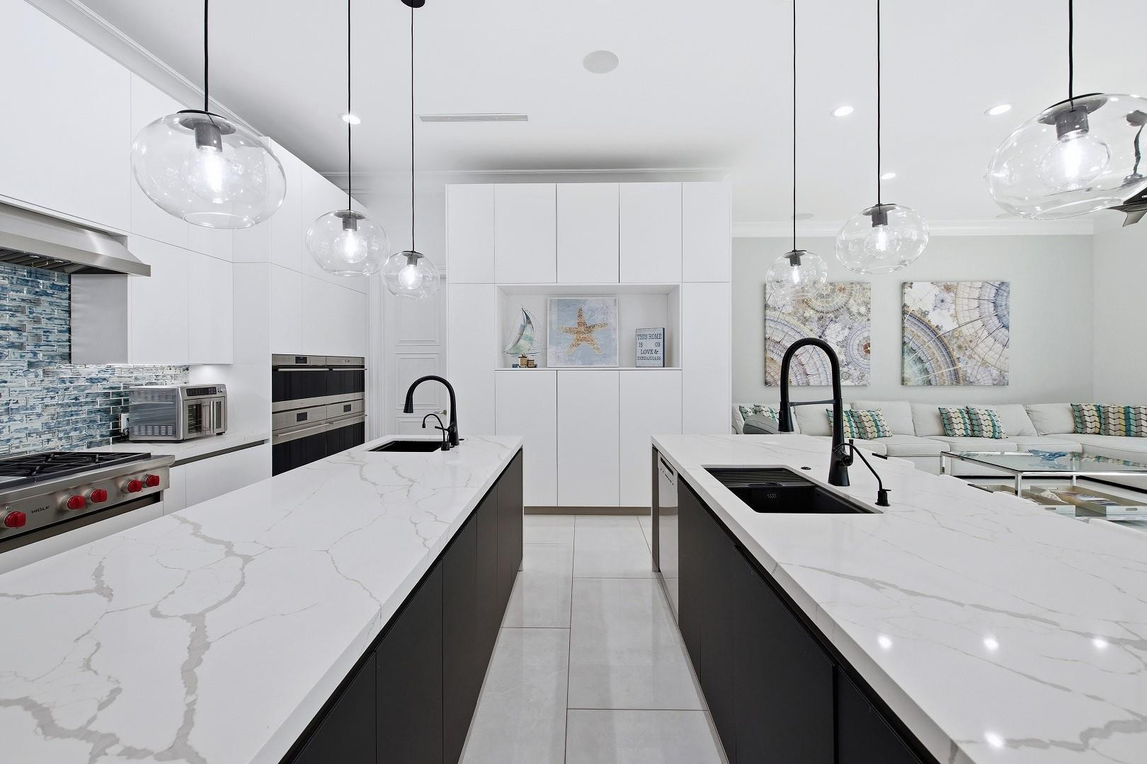 Las Olas Isles - Residential