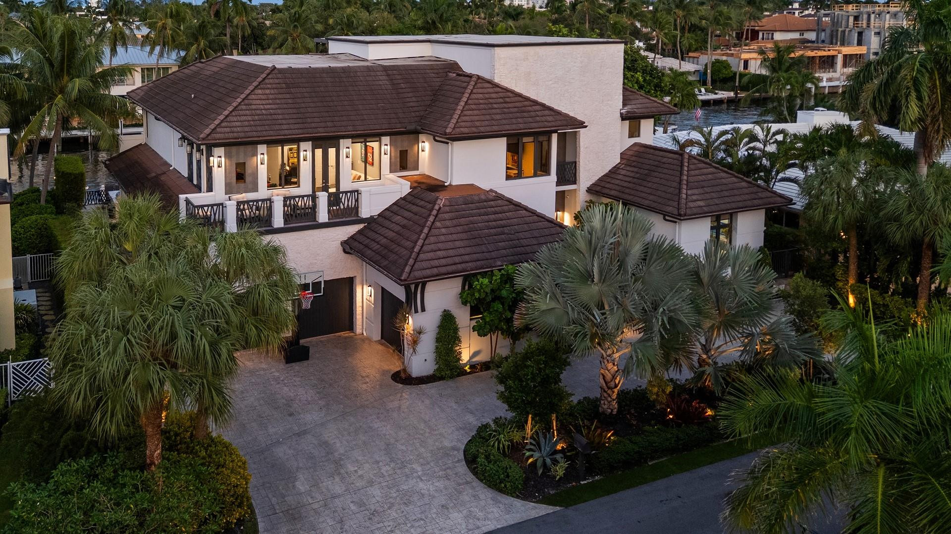 Las Olas Isles - Residential