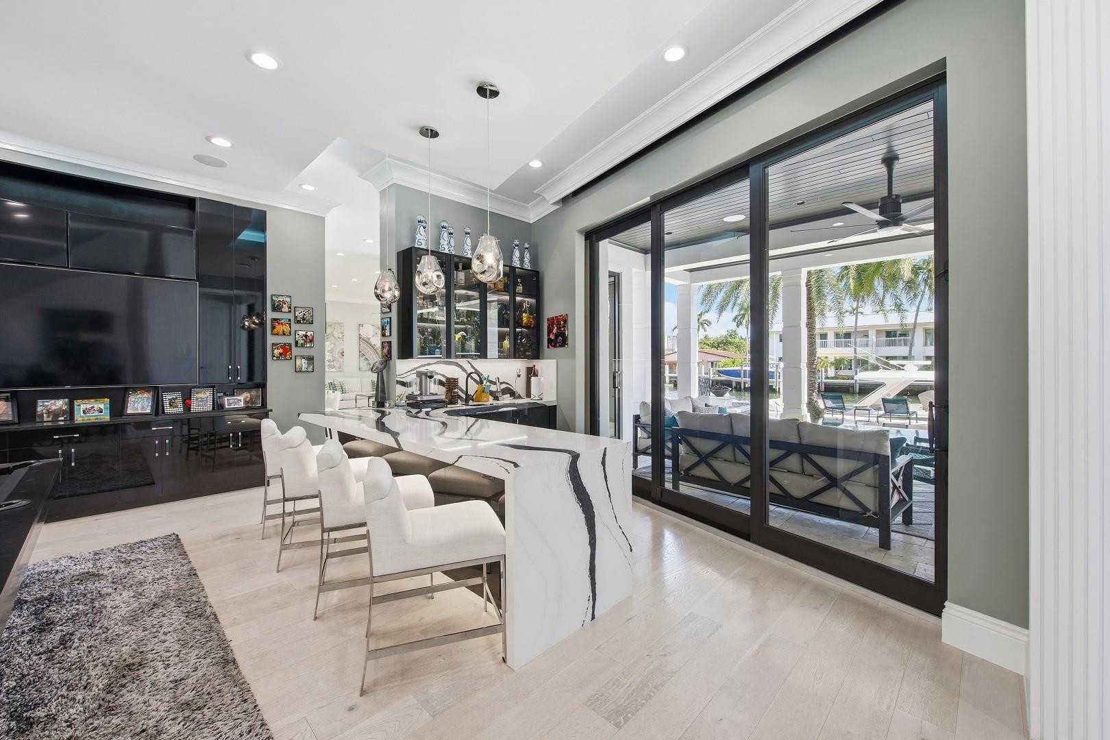 Las Olas Isles - Residential