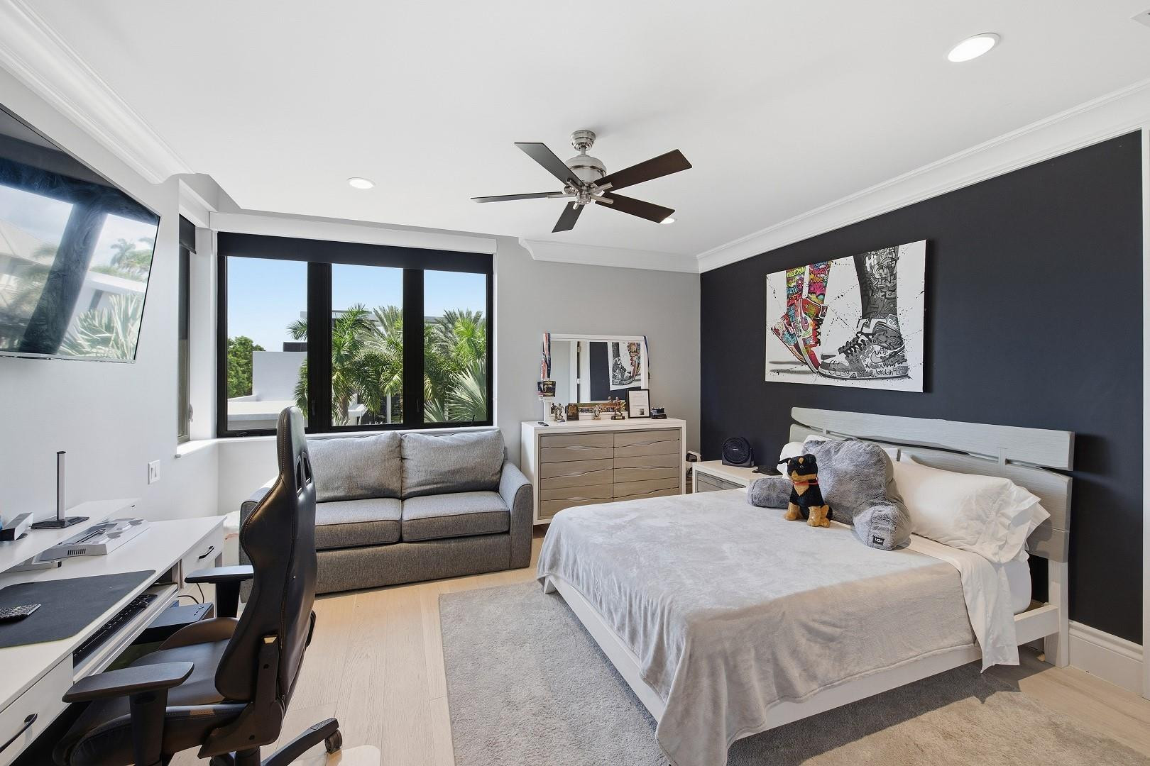 Las Olas Isles - Residential