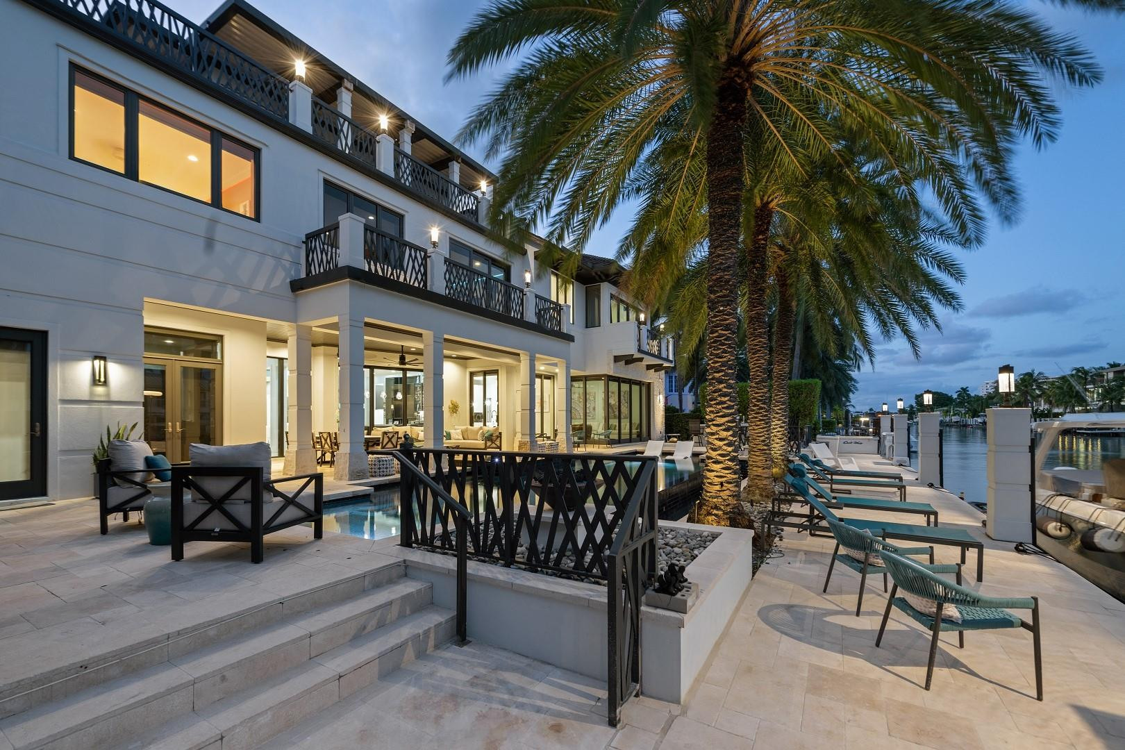 Las Olas Isles - Residential