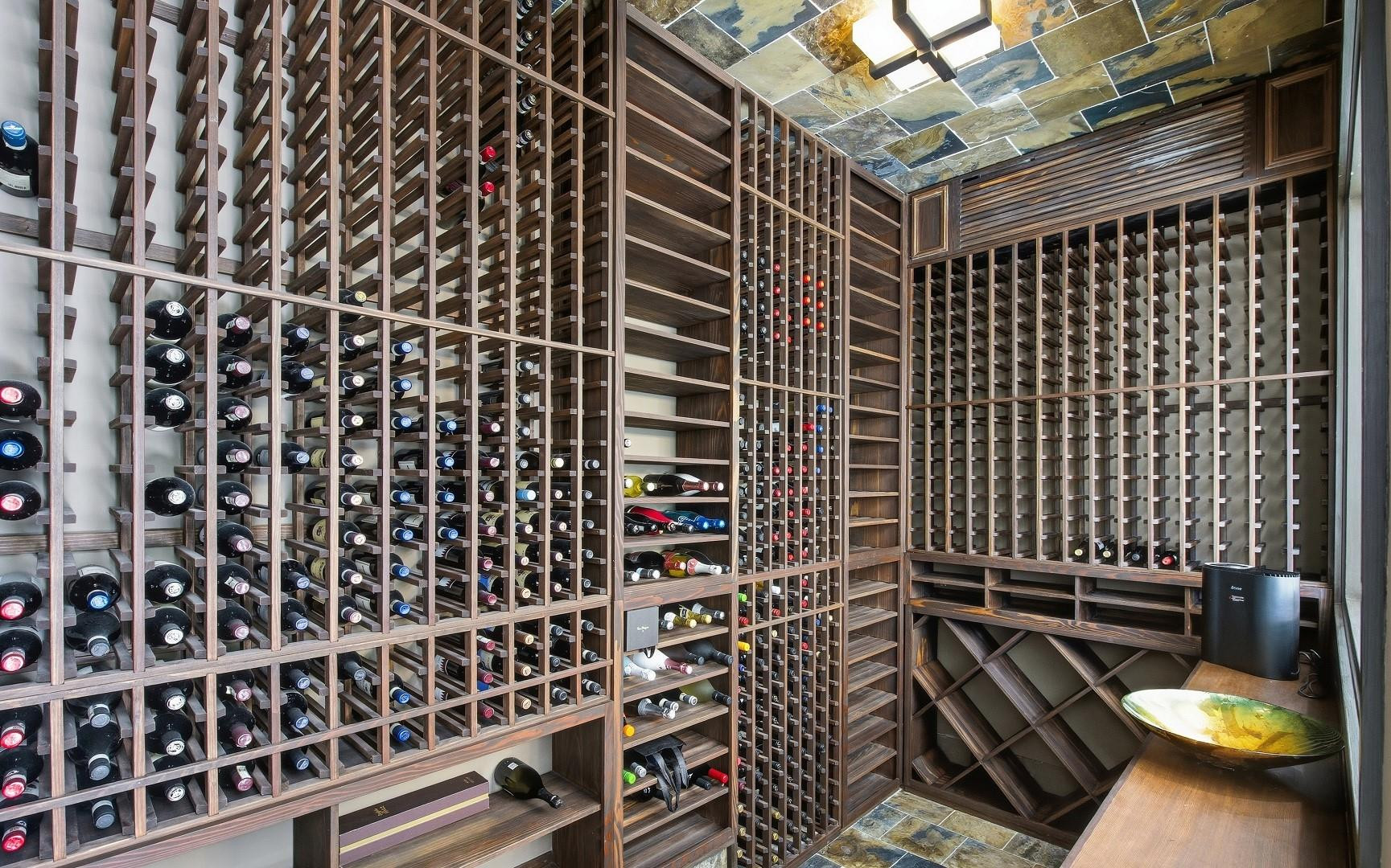 Las Olas Isles - Residential