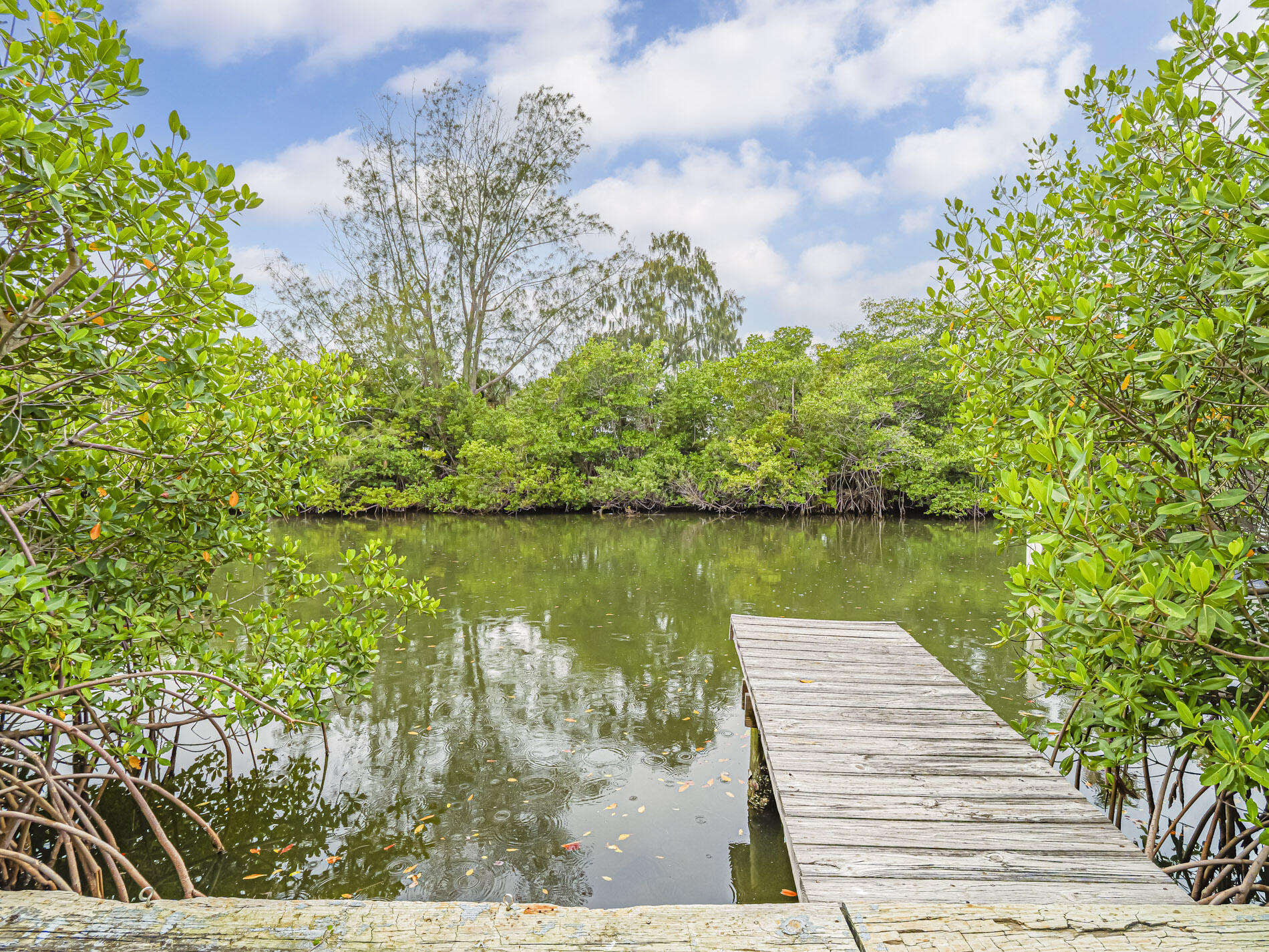 FISHERMANS VILLAGE - Residential Lease