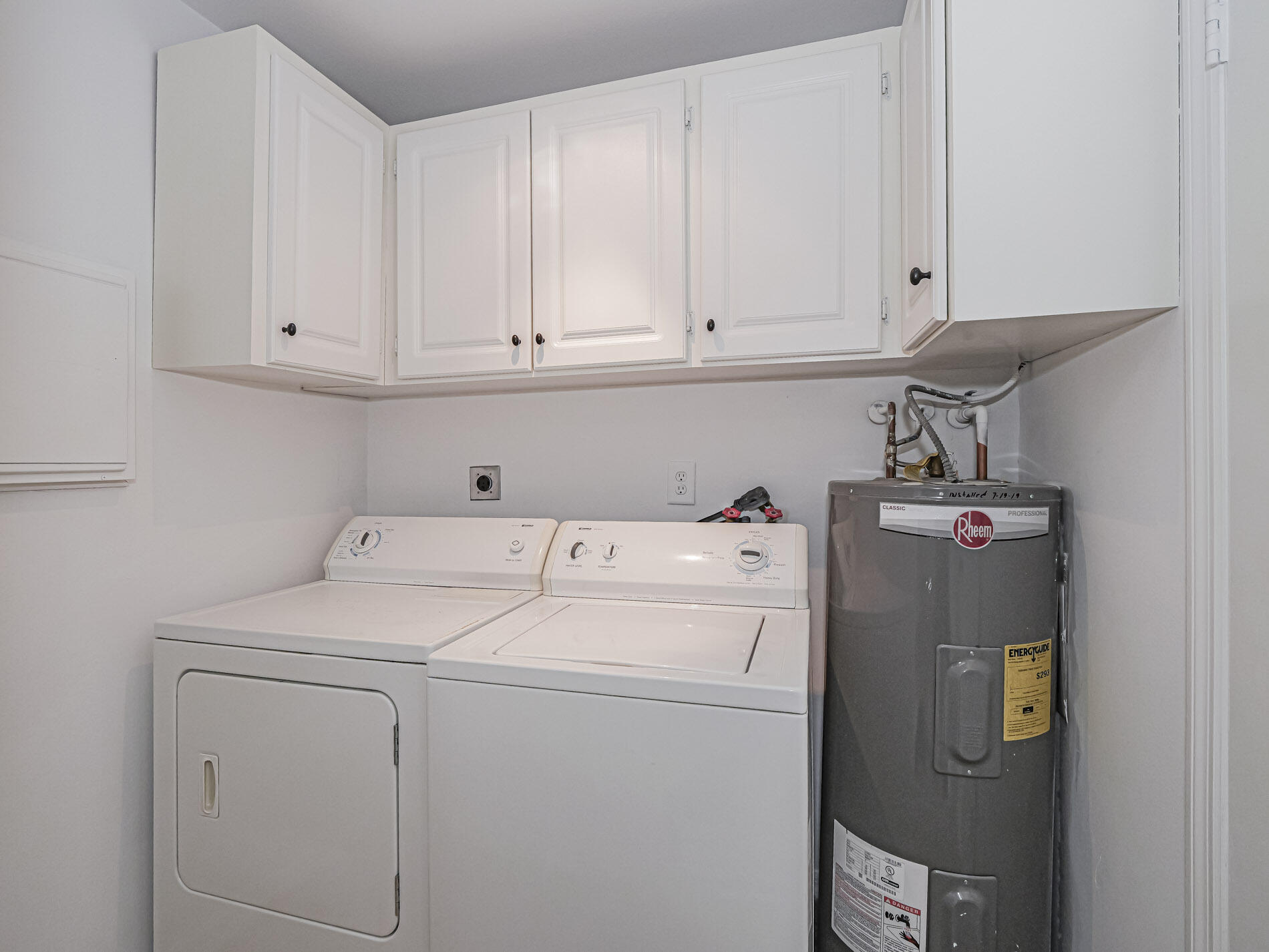 FISHERMANS VILLAGE - Residential Lease