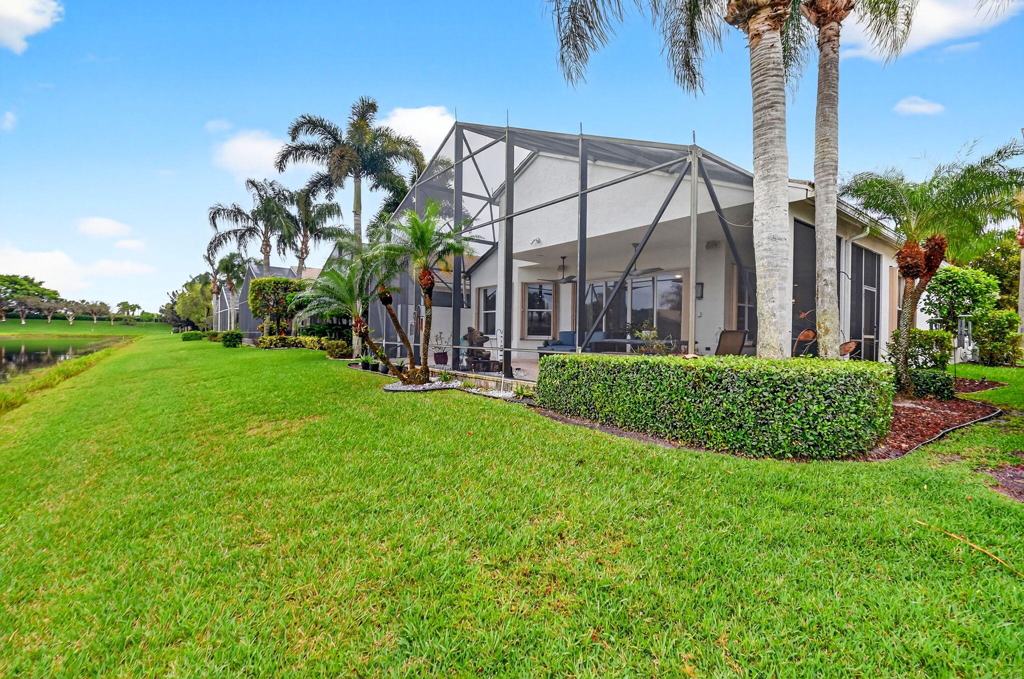 VALENCIA SHORES 3 - Residential