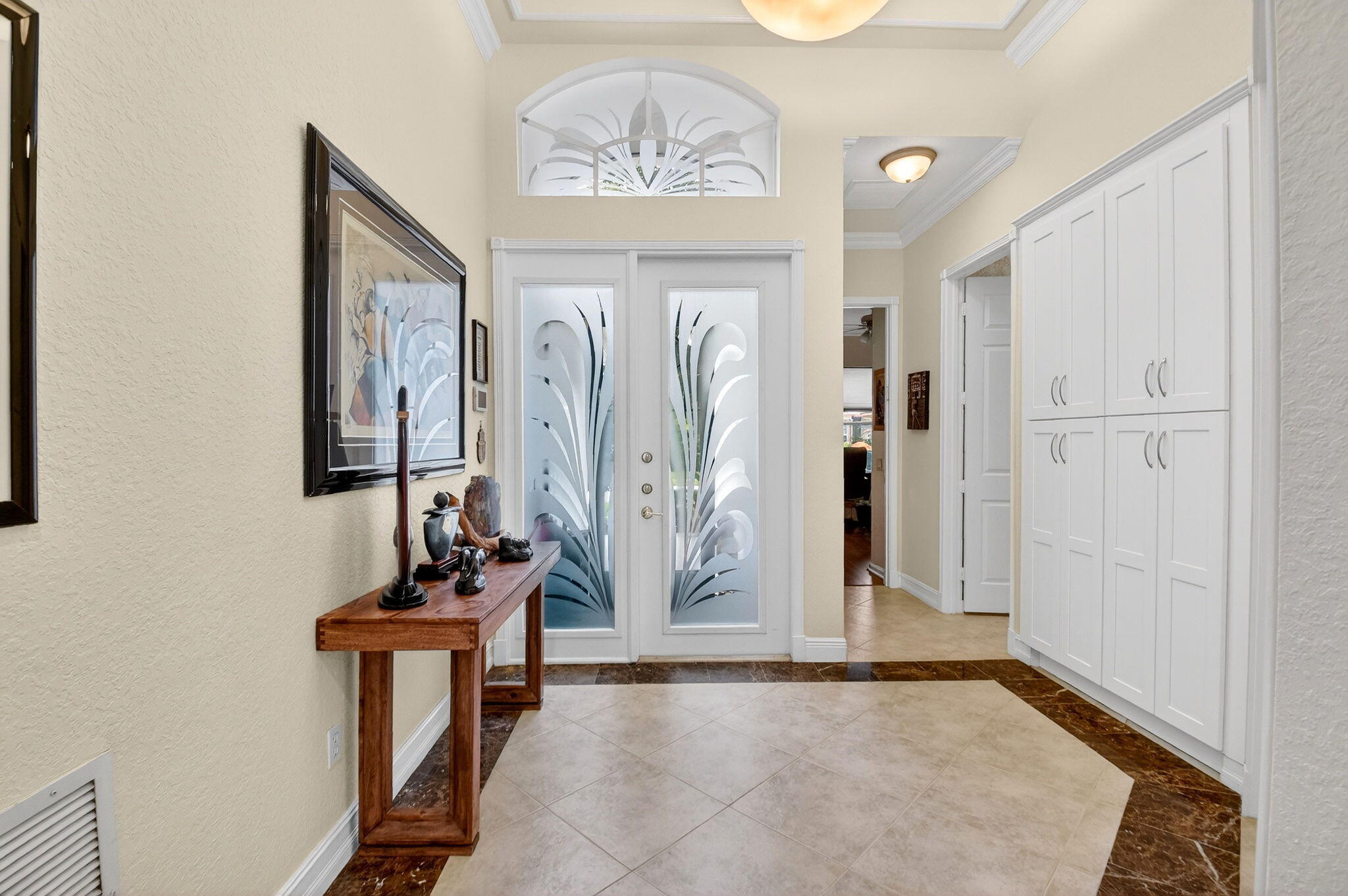 VALENCIA SHORES 3 - Residential