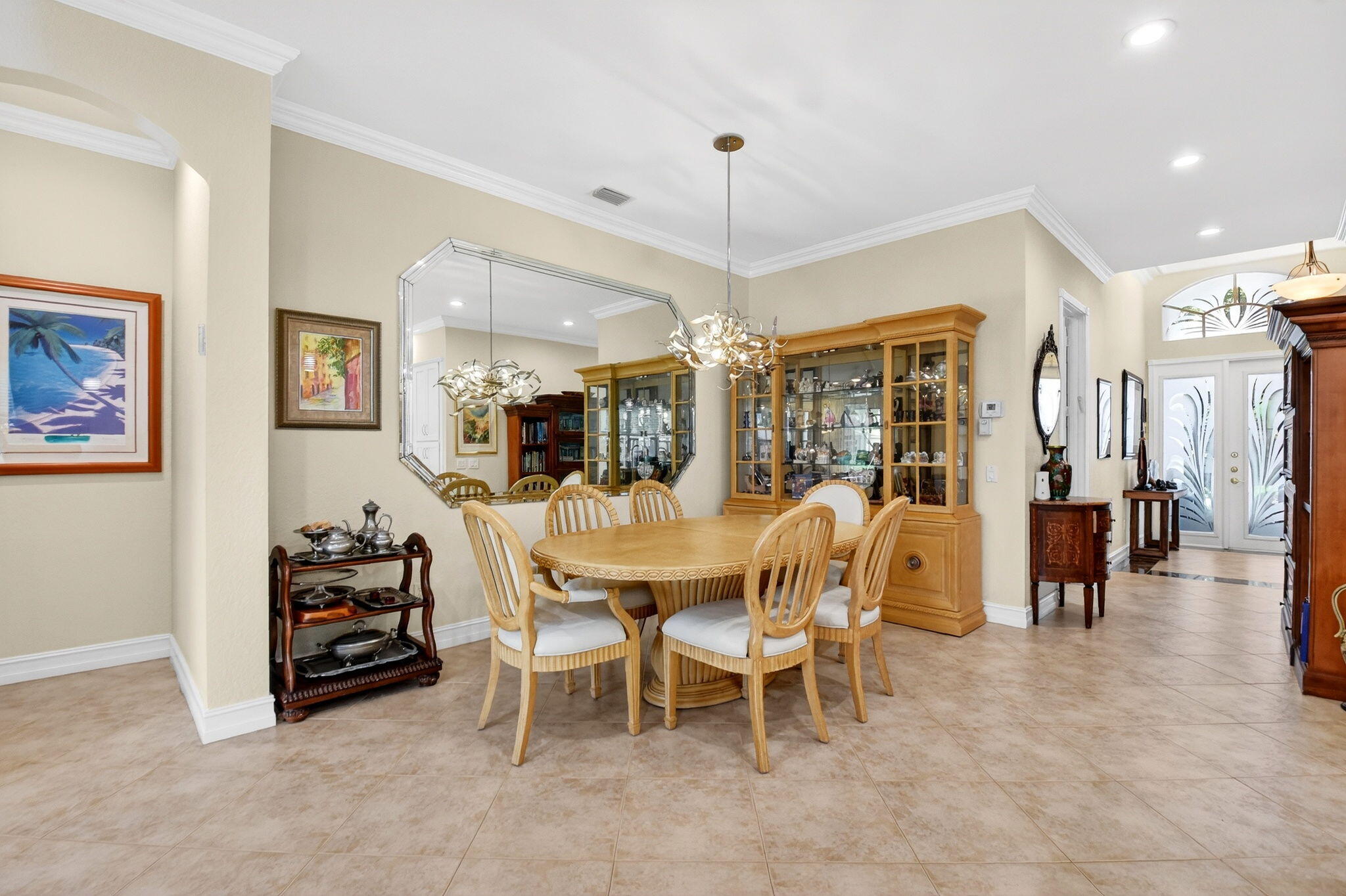 VALENCIA SHORES 3 - Residential