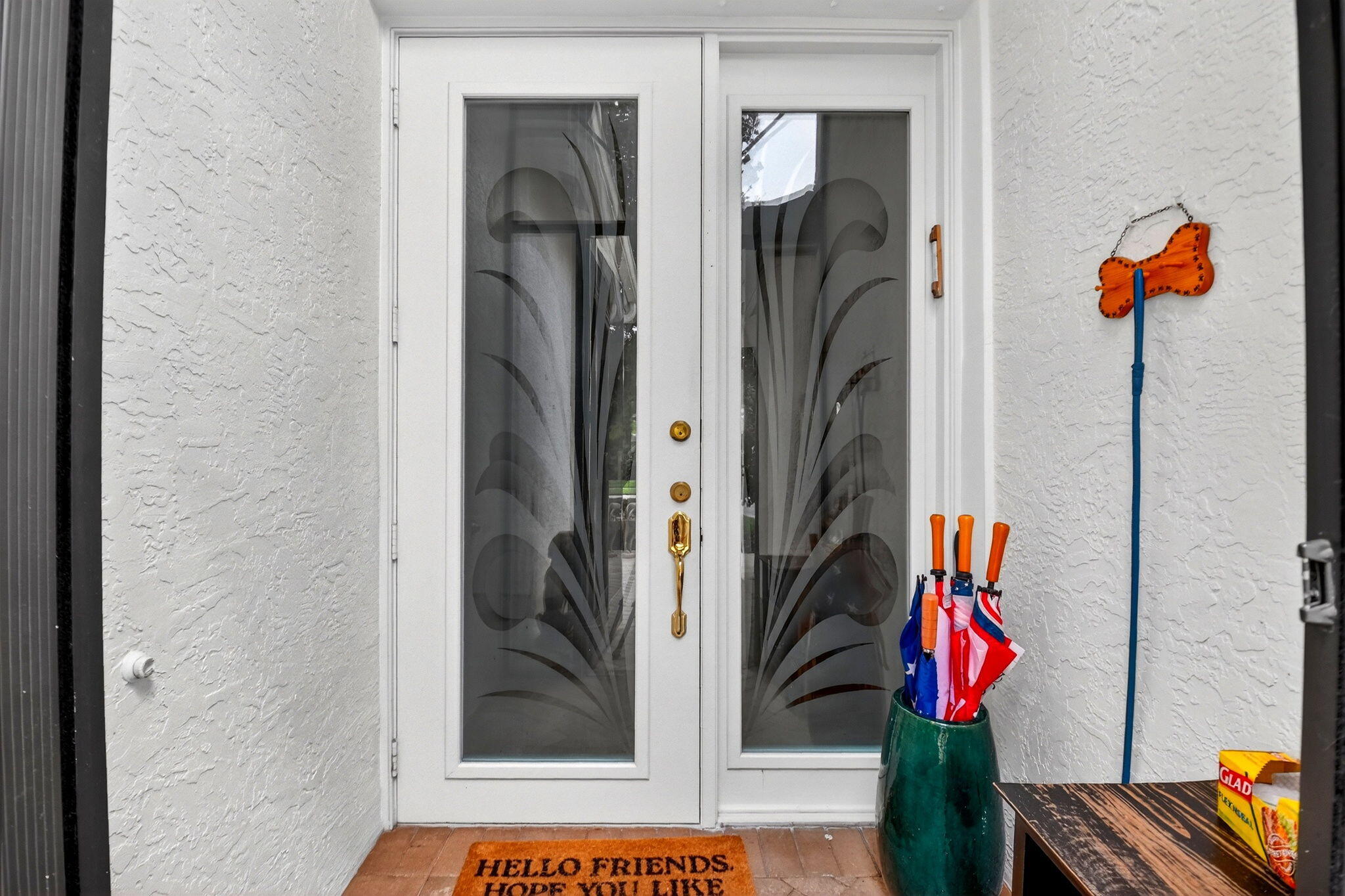 VALENCIA SHORES 3 - Residential