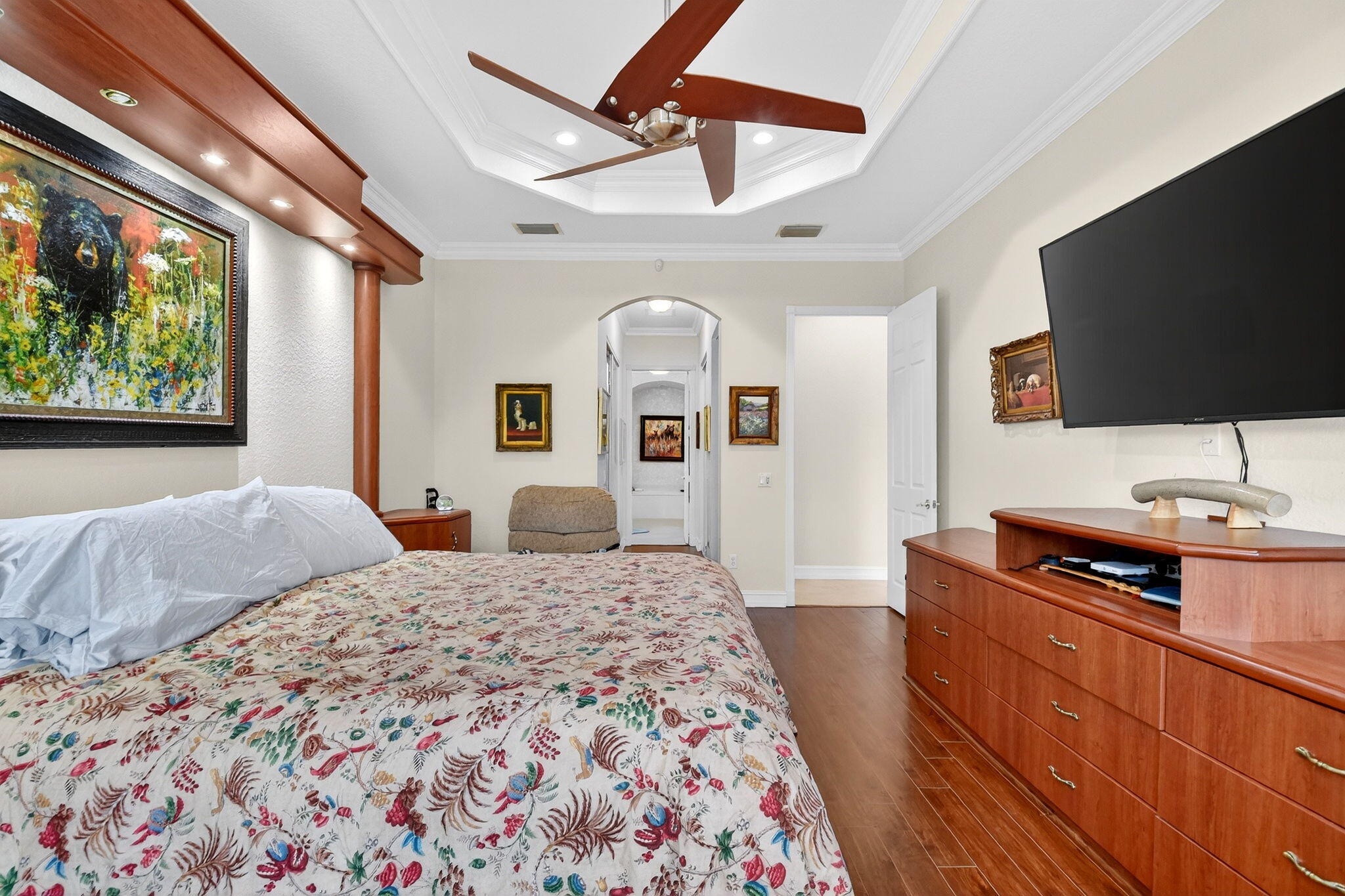 VALENCIA SHORES 3 - Residential