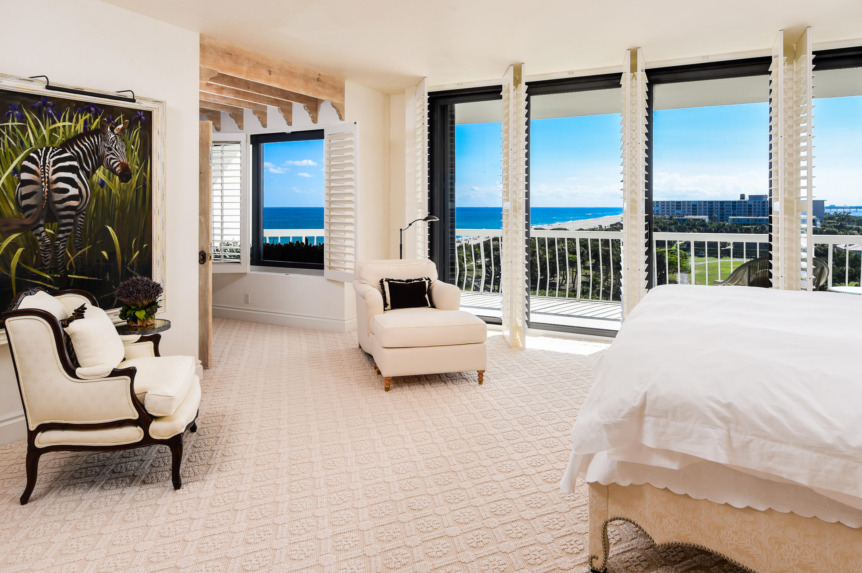 TWENTY ONE HUNDRED CONDO - Residential