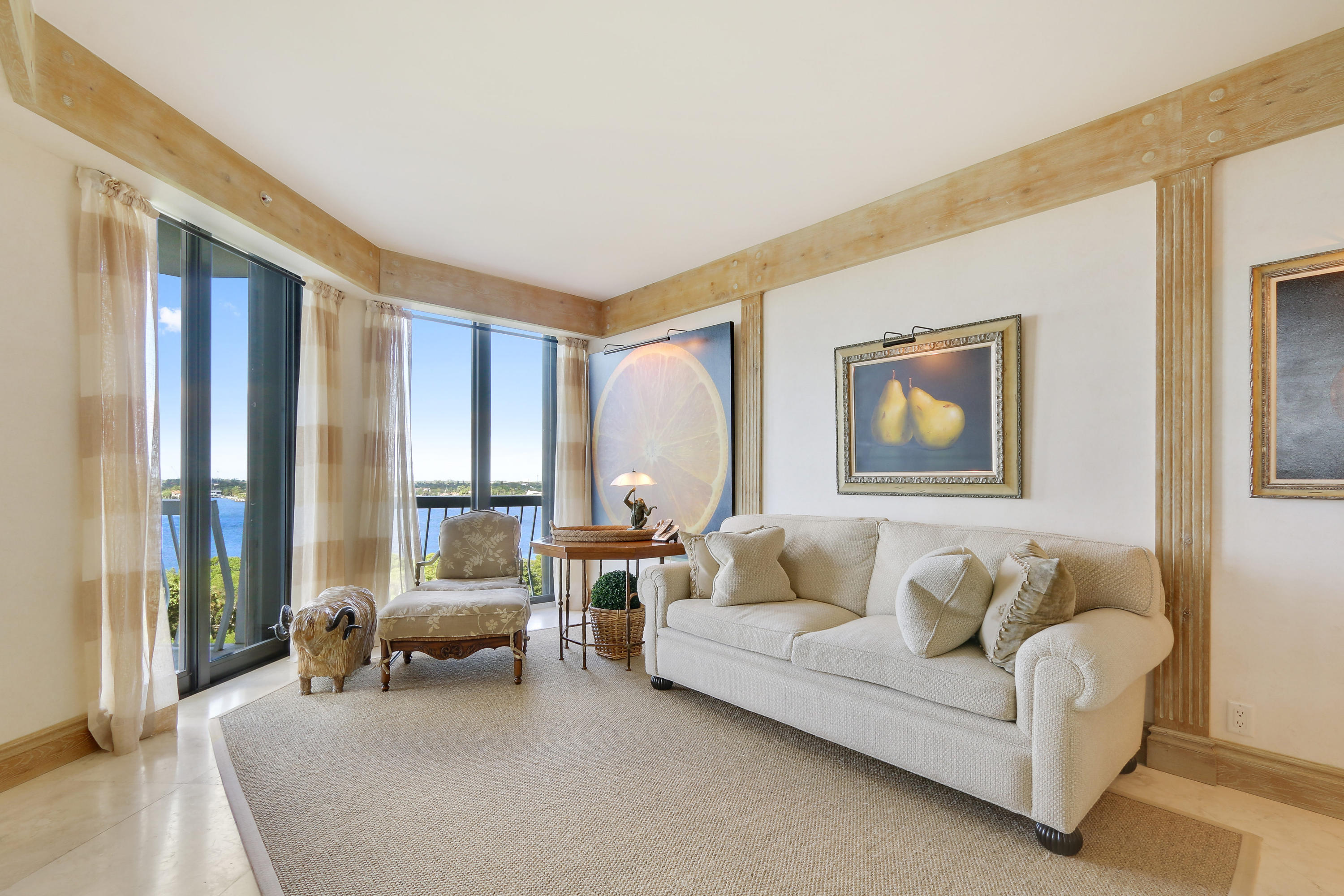 TWENTY ONE HUNDRED CONDO - Residential