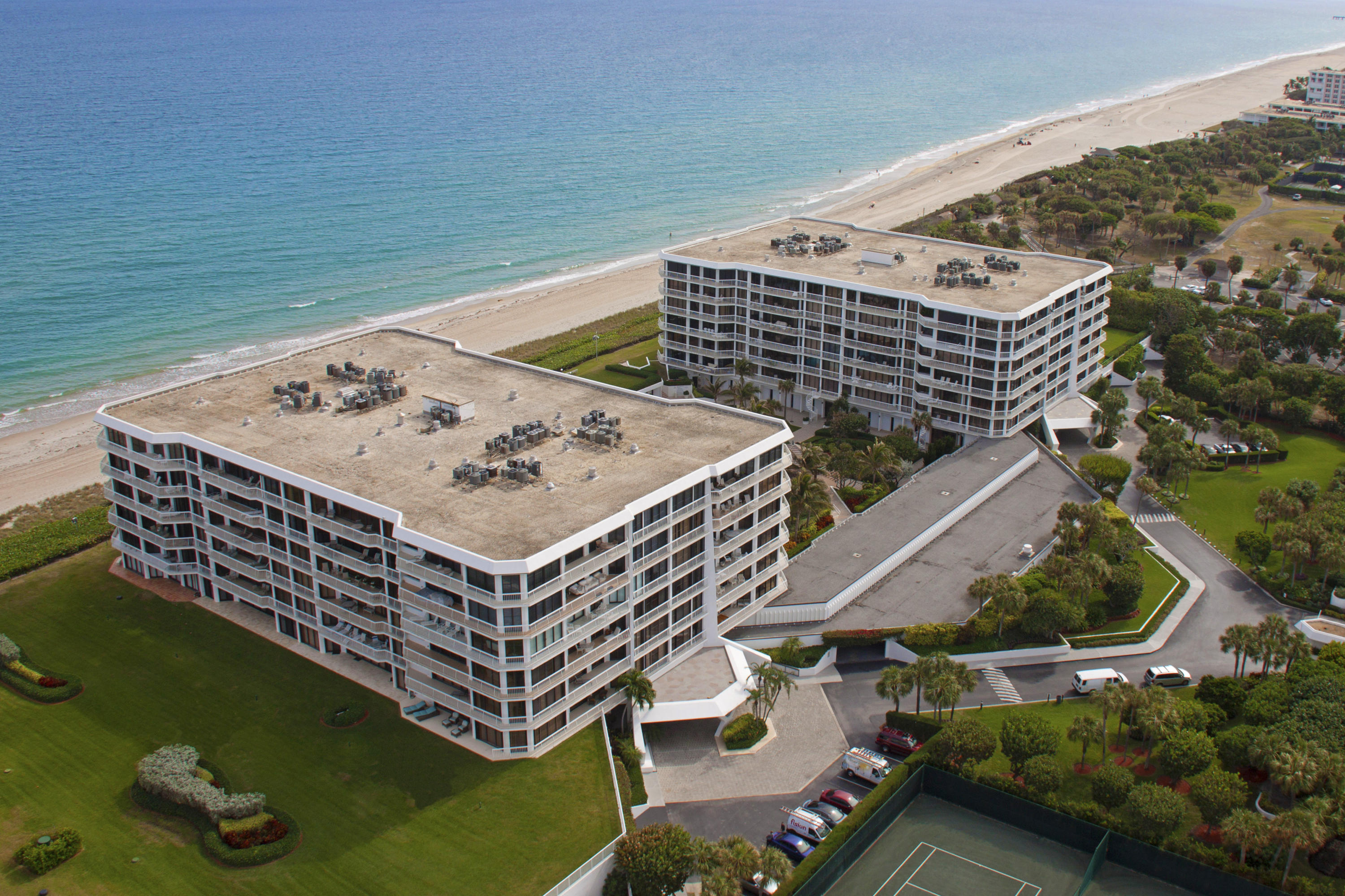 TWENTY ONE HUNDRED CONDO - Residential