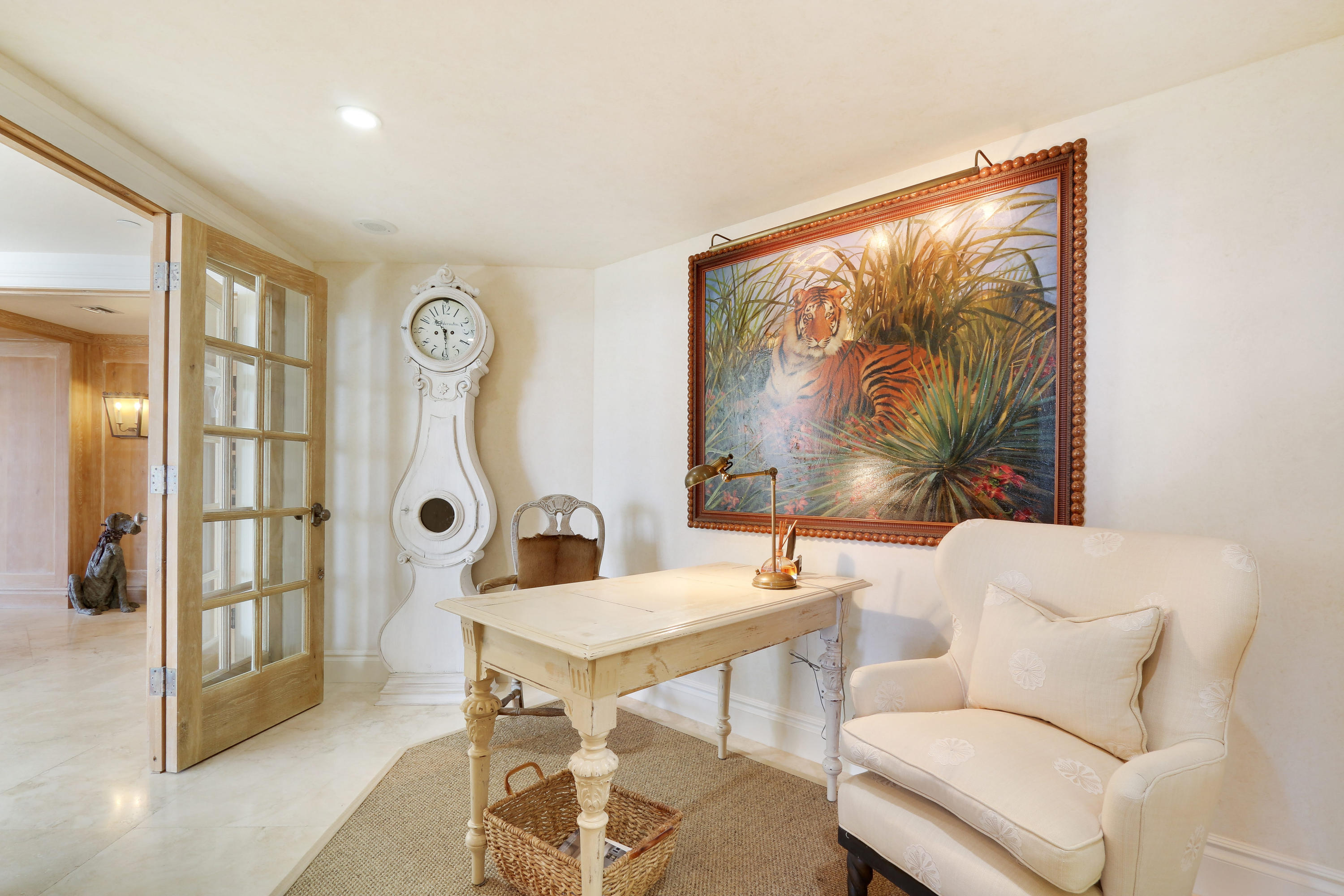 TWENTY ONE HUNDRED CONDO - Residential